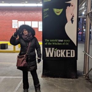 Meet your Posher, Cindy